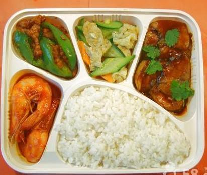 綠閩餐飲管理 以9元快餐配送撬動(dòng)食堂外包市場(chǎng)，構(gòu)筑品牌管理新生態(tài)